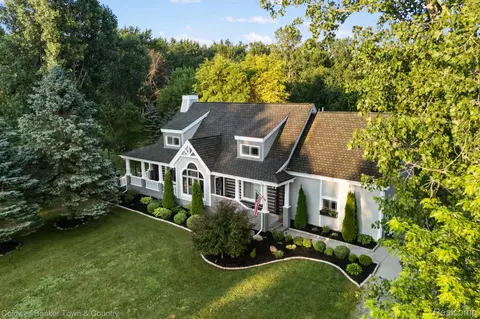 9079 Pierson Rd, Conway, MI 48836