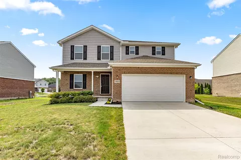10834 Lakeview Dr, Taylor, MI 48180