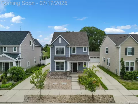 482 Wilson St, Ferndale, MI 48220