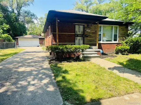 17221 Sunset St, Hamtramck, MI 48212