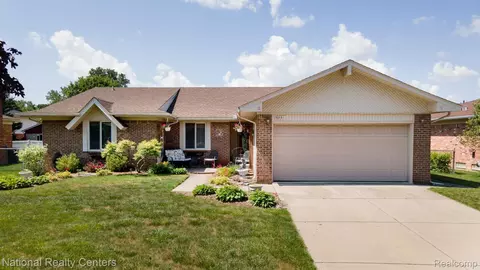 6991 Epping Dr, Canton, MI 48187