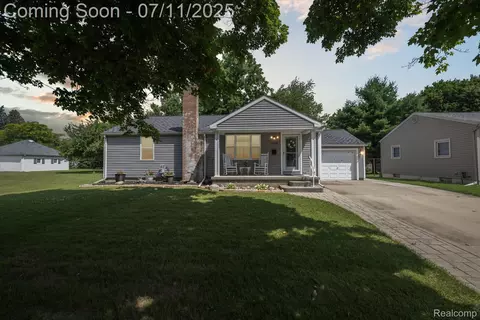 1338 W King St, Owosso, MI 48867