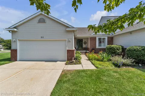77 Sedum, Marion, MI 48843