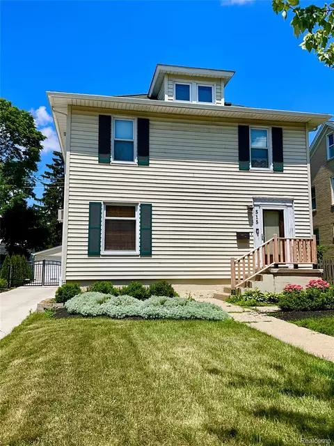 515 Oakland Ave, Birmingham, MI 48009