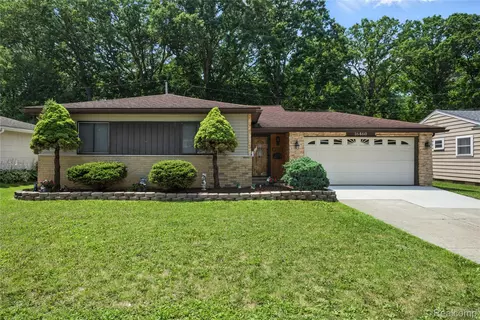16460 Taft St, Romulus, MI 48174 photo 1