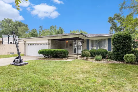 3408 Ardmore Dr, Troy, MI 48083
