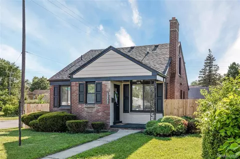 18401 Hubbell St, Detroit, MI 48235