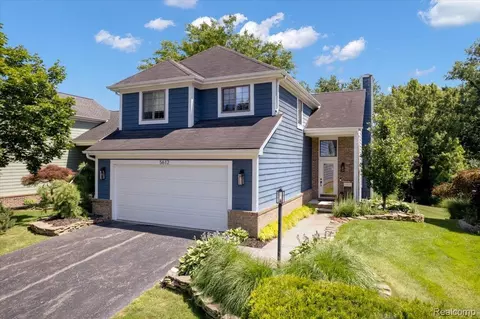 5612 Northcrest Xing, Independence, MI 48346