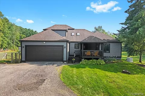 61353 W 8 Mile Rd, Salem, MI 48178