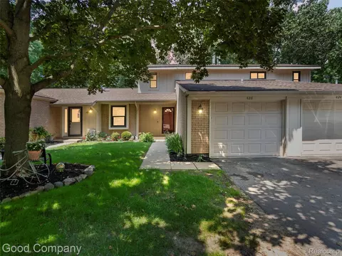 426 Forest Dr, Brighton, MI 48116