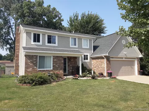 43450 Fredericksburg St N, Canton, MI 48188