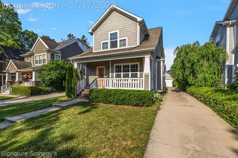 1120 Wyandotte Ave, Royal Oak, MI 48067