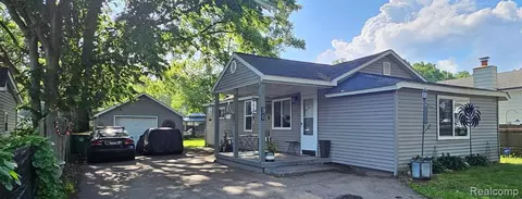 96 Devonshire St, Ypsilanti, MI 48198