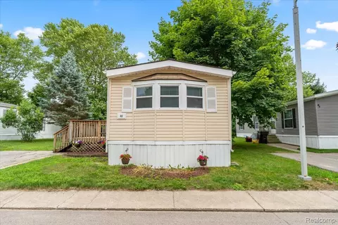 46 Hosner, Oxford, MI 48371