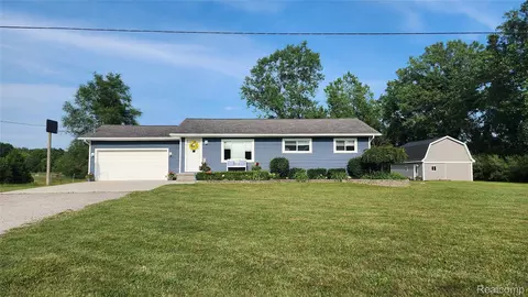 3405 Mayer Rd, China, MI 48054