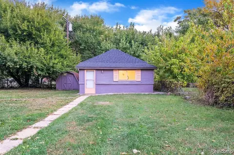1943 Jarvis Ave, Warren, MI 48091
