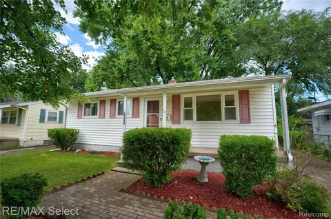 3837 Holly Ave, Flint, MI 48506