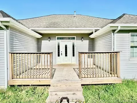 2095 M 140, Benton Harbor, MI 49022
