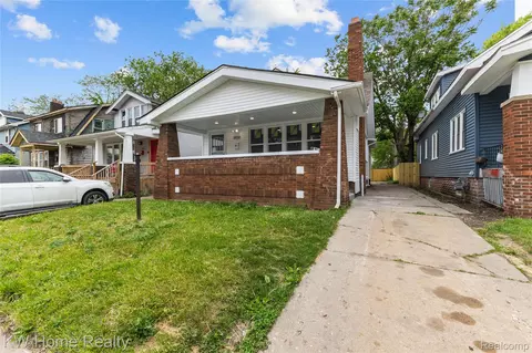 2452 Fullerton St, Detroit, MI 48238