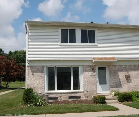 37742 Colonial Dr, Westland, MI 48185