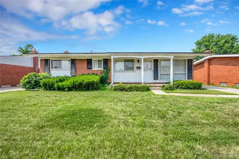 14114 Huntington St, Riverview, MI 48193