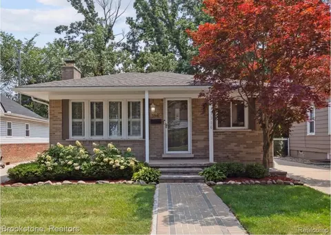 3316 Harvard Rd, Royal Oak, MI 48073