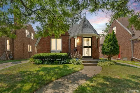 17343 Ilene St, Detroit, MI 48221