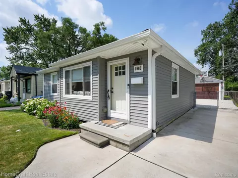 1965 Pilgrim Ave, Ferndale, MI 48220