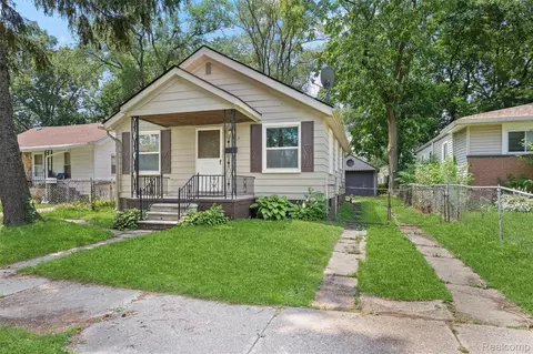 23385 Powell Ave, Hazel Park, MI 48030