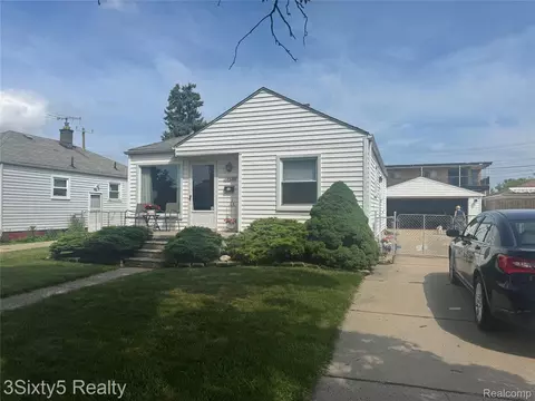 19626 Henry St, Melvindale, MI 48122