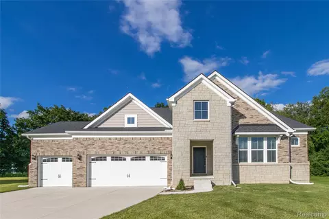 5532 Timber Glen Ct, Pittsfield, MI 48108