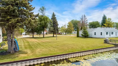 1840 S Riverside Dr, Au Gres, MI 48703 photo 6