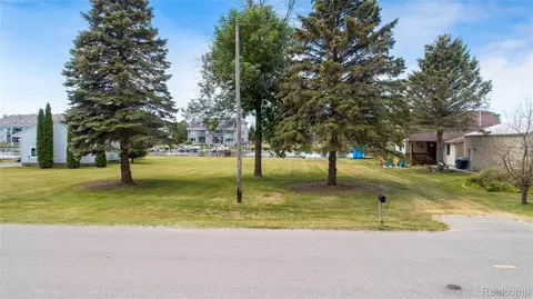 1840 S Riverside Dr, Au Gres, MI 48703 photo 8