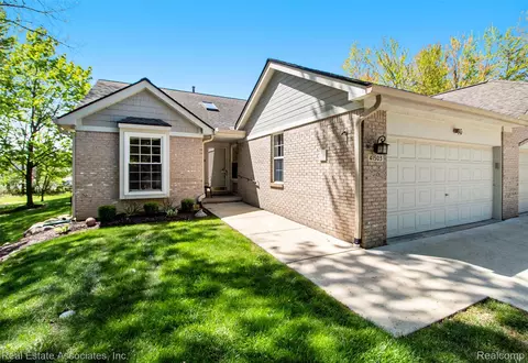 41503 Haggerty Woods Ct #35, Canton, MI 48187