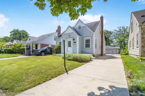 24321 Union St, Dearborn, MI 48124