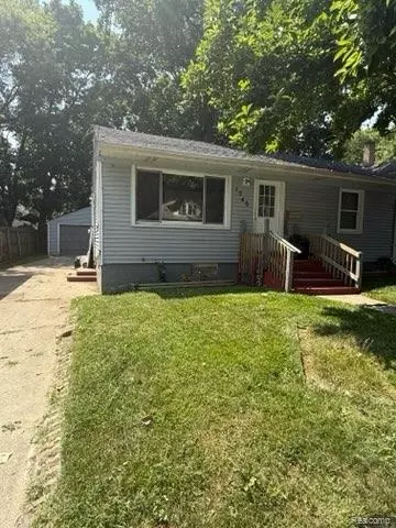 1540 Lyons Ave, Lansing, MI 48910