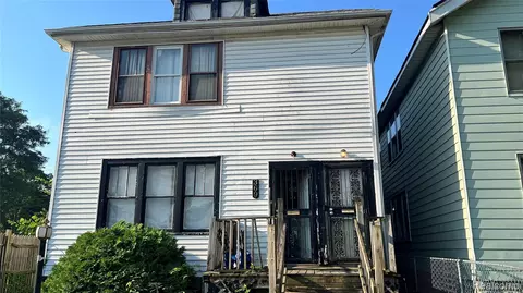 369 Puritan St, Highland Park, MI 48203