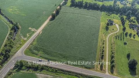 00 Fowlerville, Conway, MI 48836