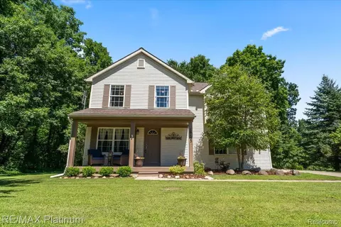 16155 Lydia Ct, Linden, MI 48451