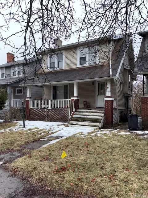 75 Portage St, Highland Park, MI 48203