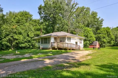 7604 Arbela Rd, Arbela, MI 48746