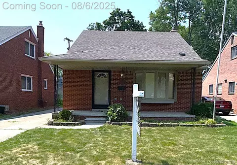 2218 Geneva St, Dearborn, MI 48124