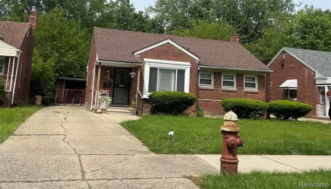 9581 Heyden St, Detroit, MI 48228
