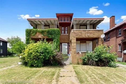 2676 Sturtevant St, Detroit, MI 48206