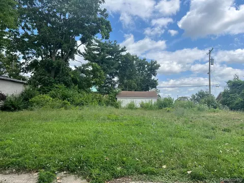 3895 13th St, Ecorse, MI 48229