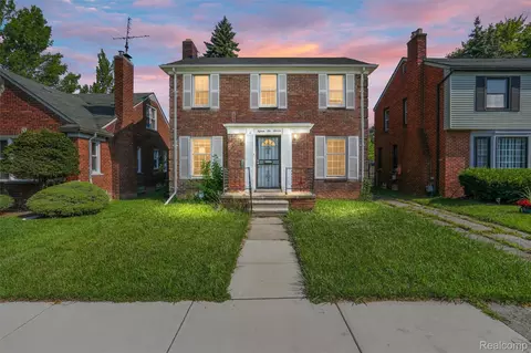 15611 Mapleridge, Detroit, MI 48205