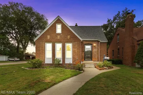 23450 Lawrence Ave, Dearborn, MI 48128