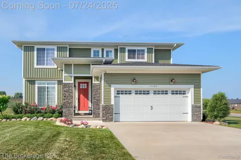 11164 Beethoven Blvd, Davison, MI 48423