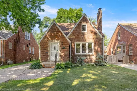 1149 Drexel St, Dearborn, MI 48128