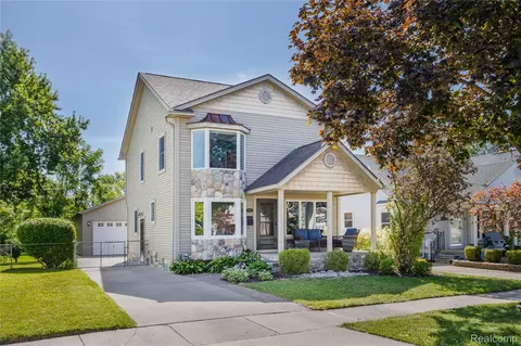 2086 Tyler Ave, Berkley, MI 48072